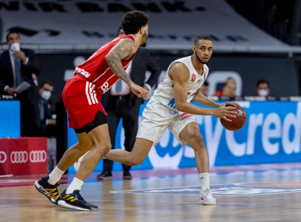 此次逆转为 此次逆转为