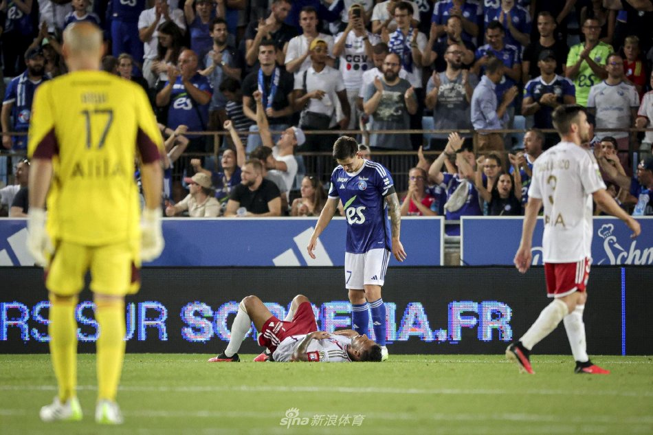 为球迷奉献 为球迷奉献