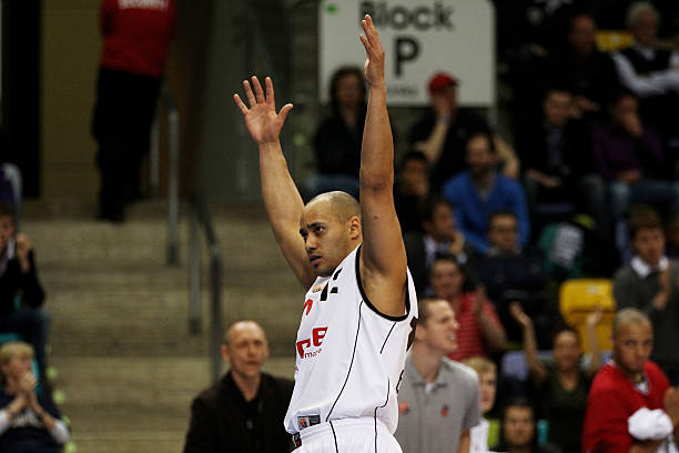 的扣球和聪 的扣球和聪